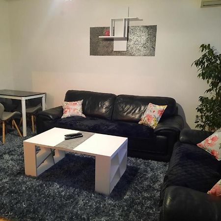 Appartamento Dzoni SJJ Esterno foto