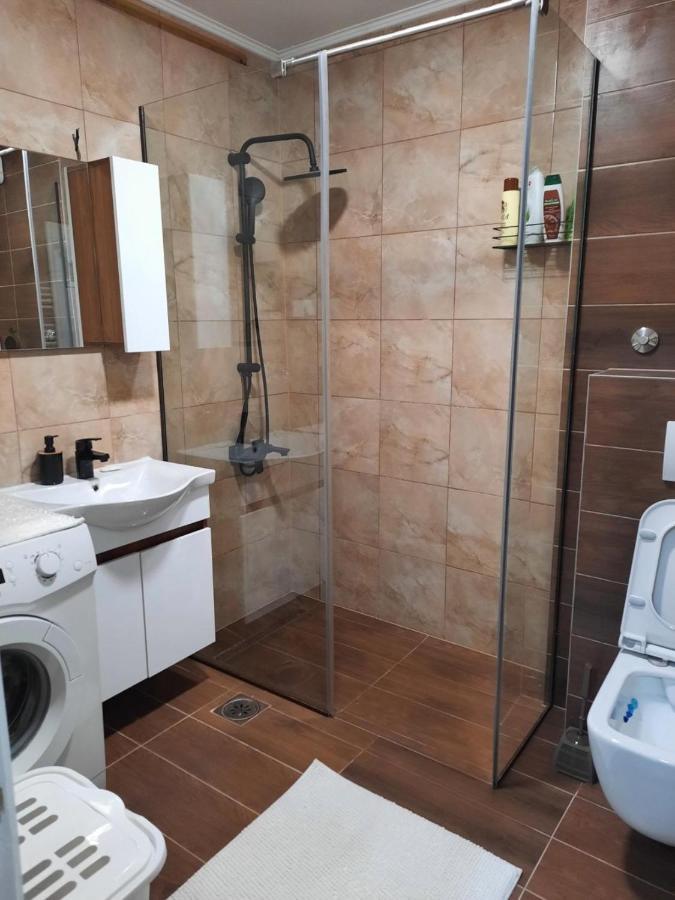 Appartamento Dzoni SJJ Esterno foto